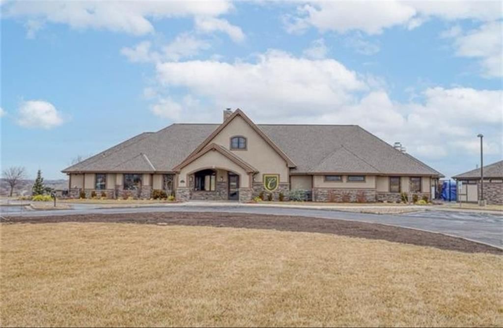 1418 Creekmor Drive — photo 32