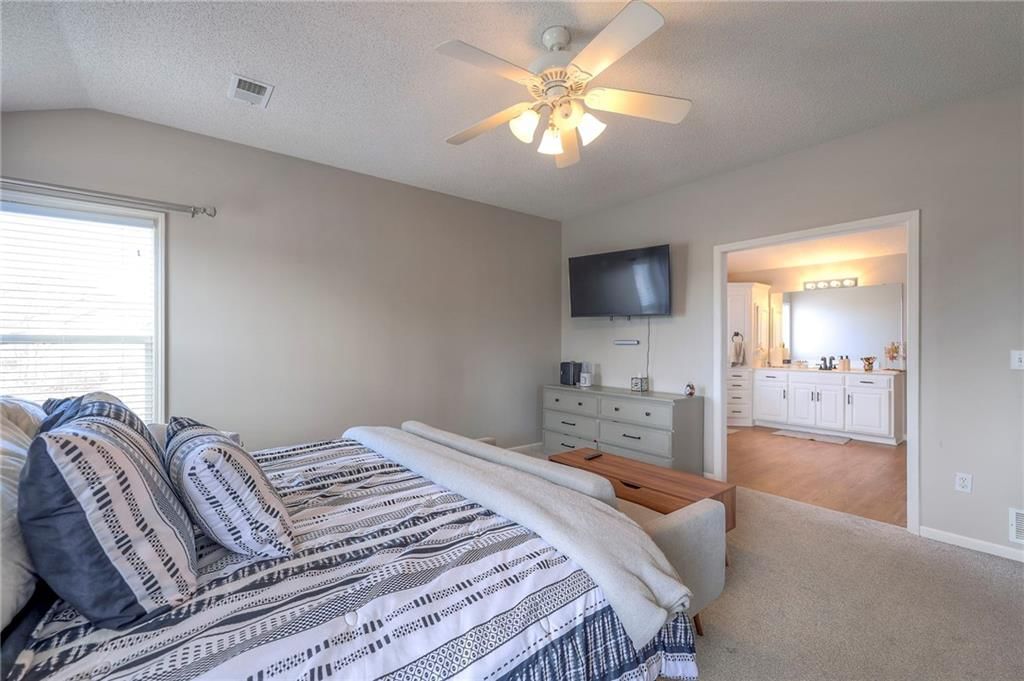 13700 Bradshaw Street — photo 21