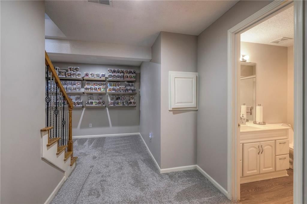 13700 Bradshaw Street — photo 31