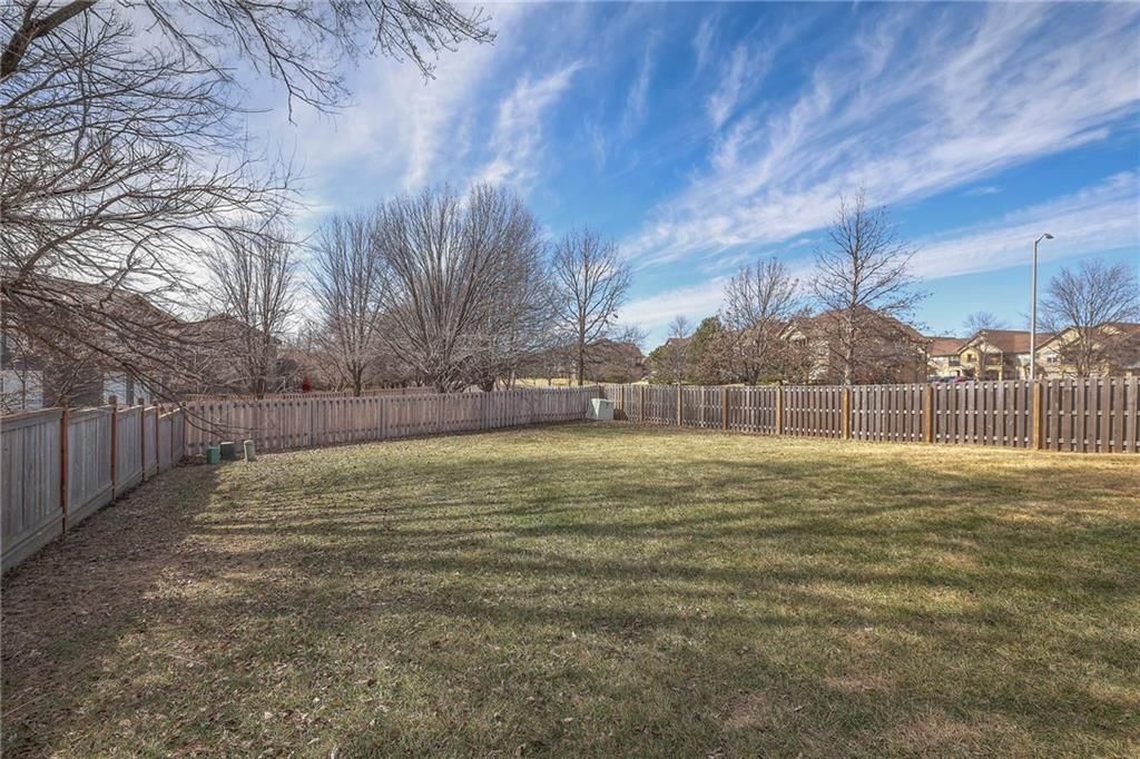 13700 Bradshaw Street — photo 38
