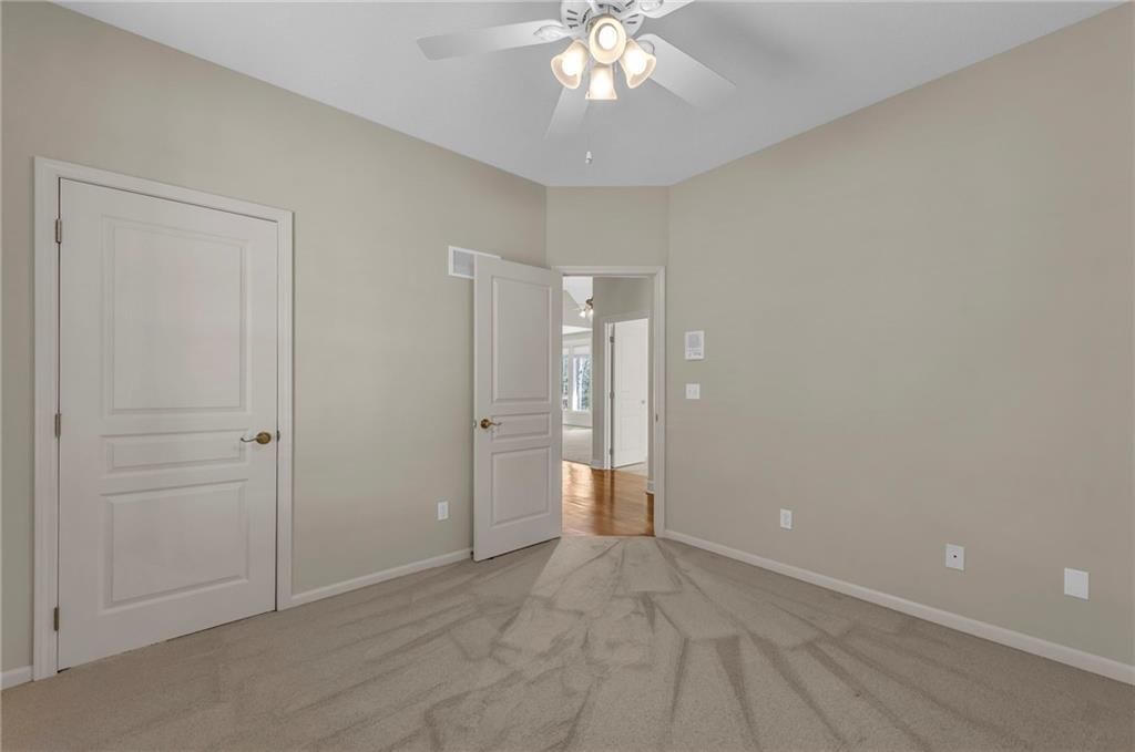 7923 N Hope Avenue — photo 28