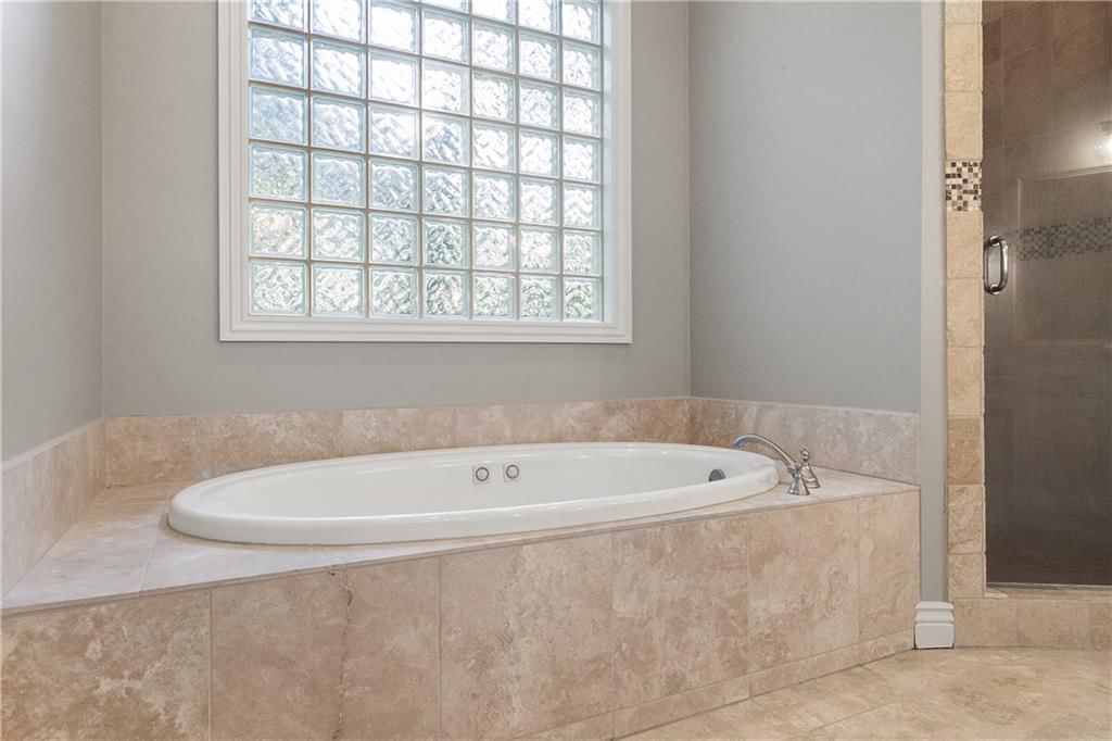 26674 Greentree Court — photo 28