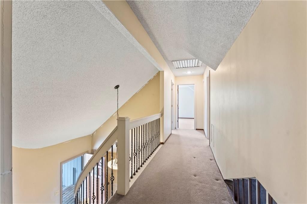 402 NE Noeleen Lane — photo 19