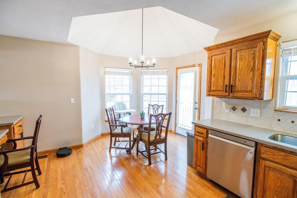 1207 Pembrooke Drive — photo 12