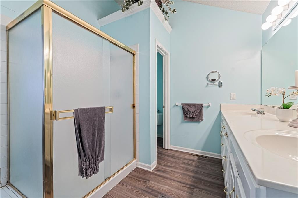 16344 S Brentwood Street — photo 8