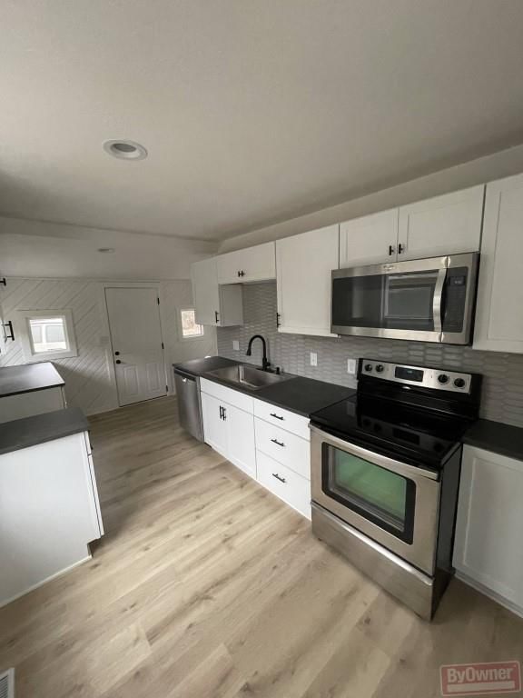 622 S Ash Avenue — photo 2
