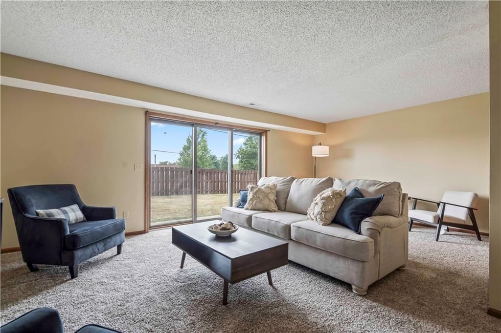 1201 Durham Drive — photo 9