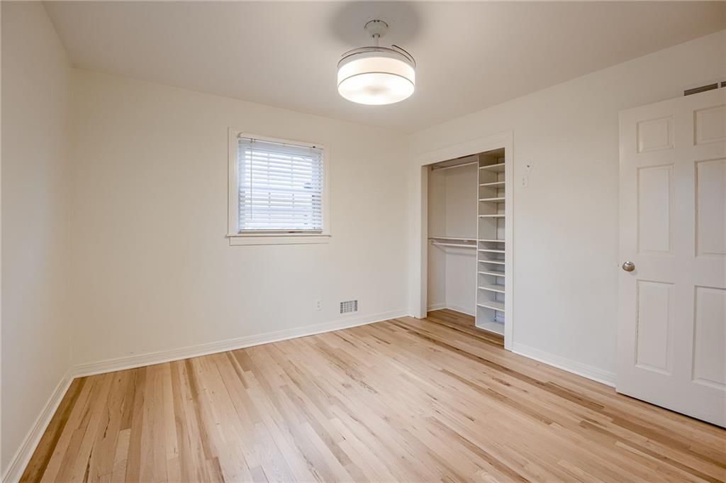 7708 W 96th Street — photo 12