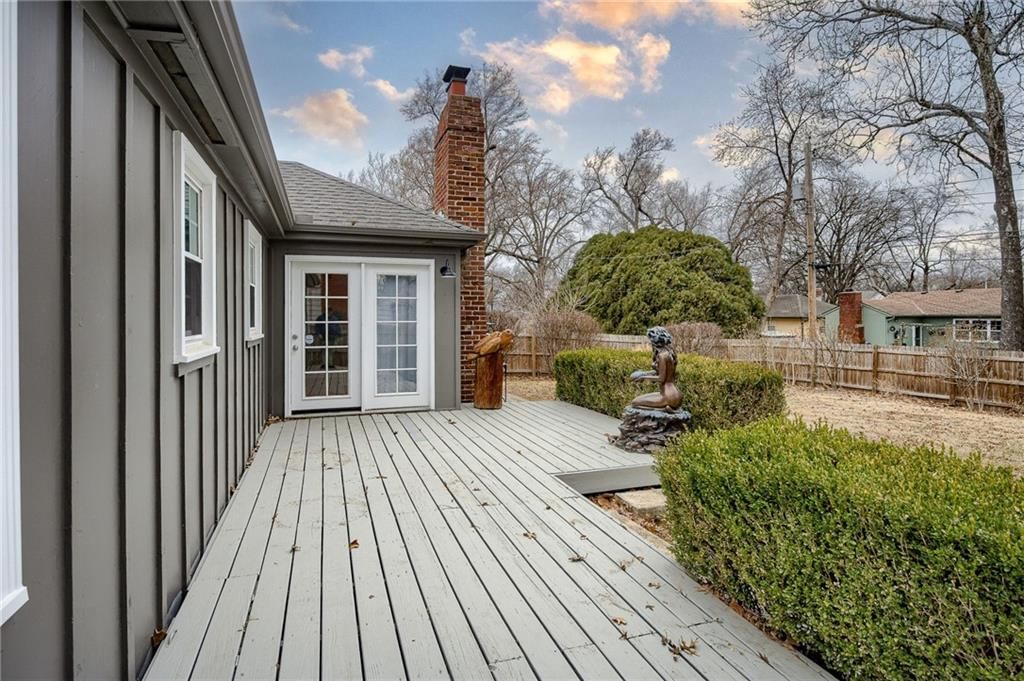 7708 W 96th Street — photo 23