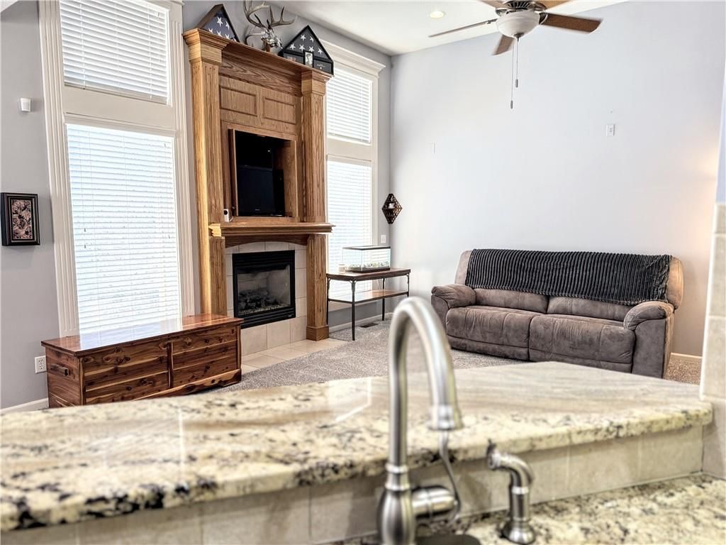 407 S Fox Ridge Drive — photo 14