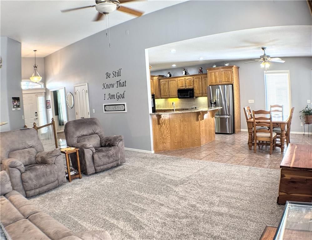 407 S Fox Ridge Drive — photo 21
