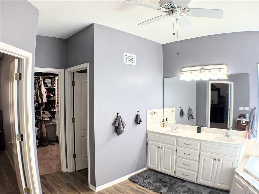 407 S Fox Ridge Drive — photo 29