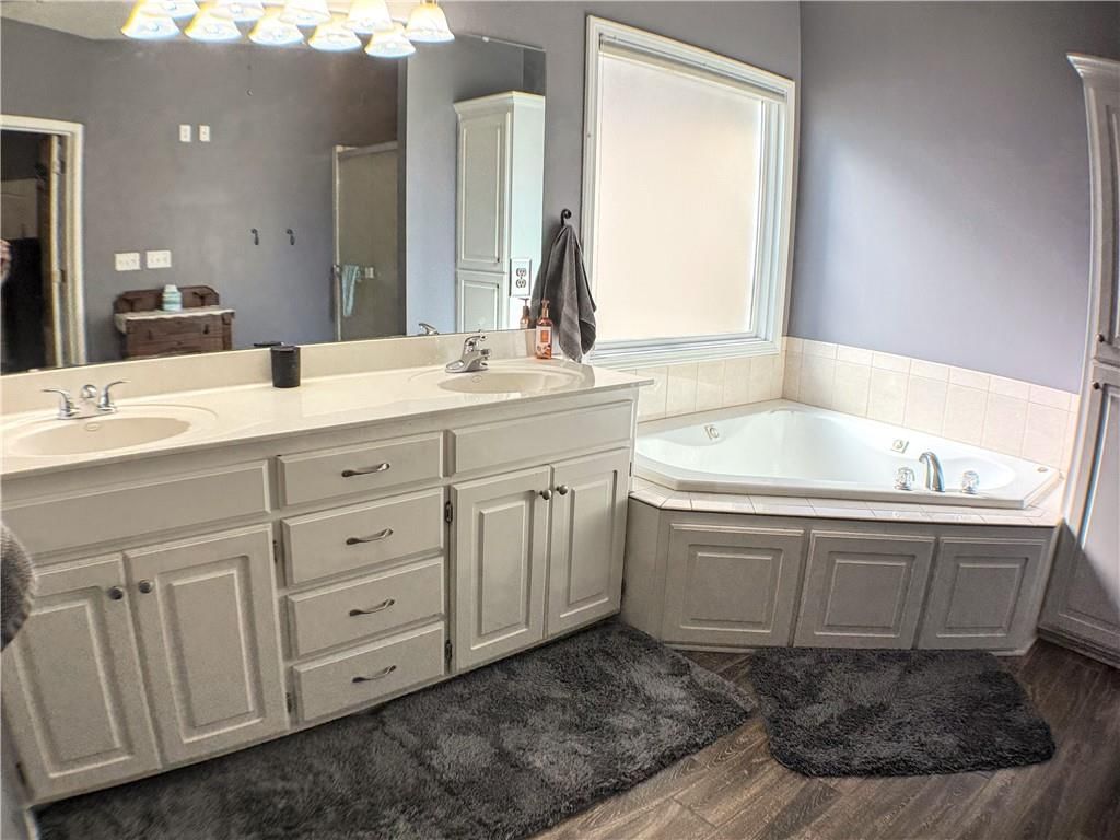 407 S Fox Ridge Drive — photo 32