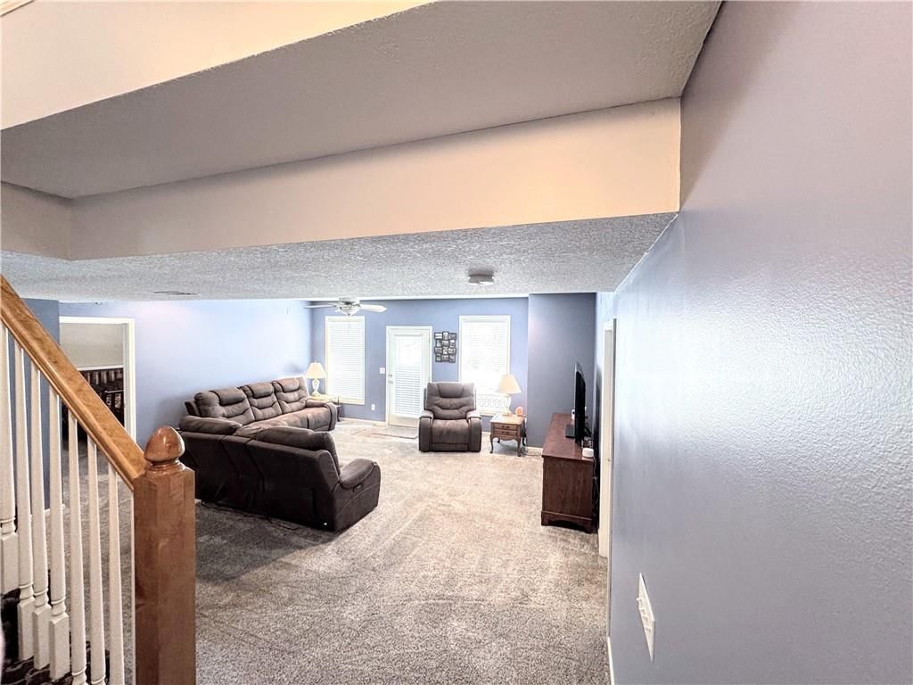 407 S Fox Ridge Drive — photo 38
