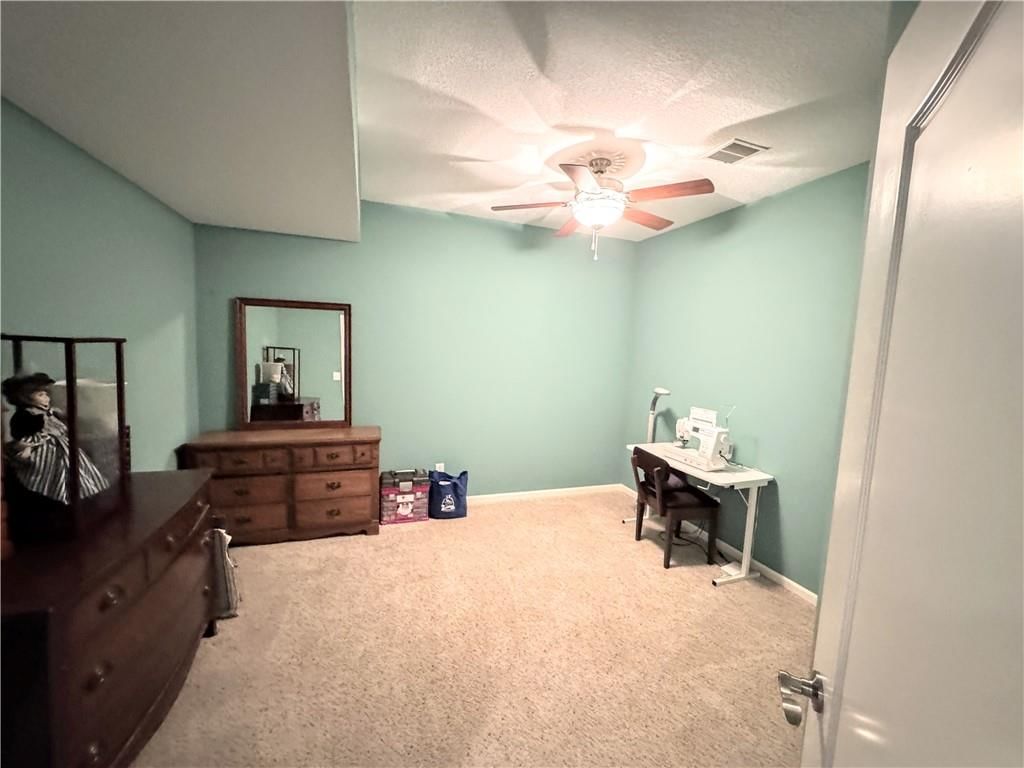 407 S Fox Ridge Drive — photo 46