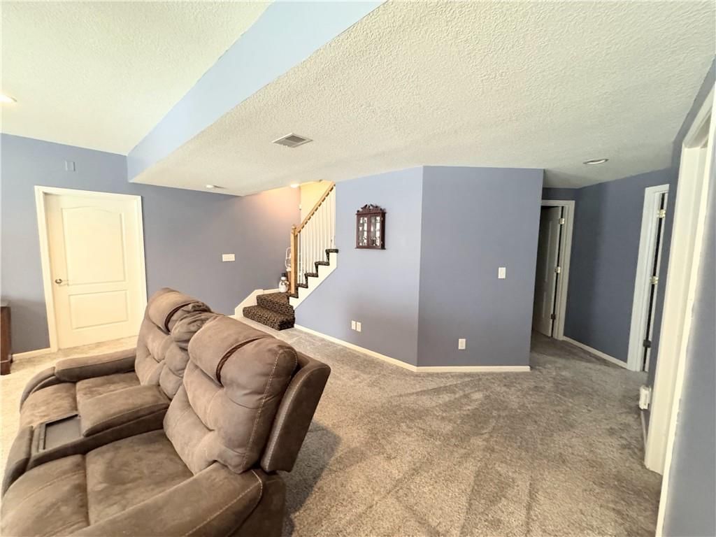407 S Fox Ridge Drive — photo 49