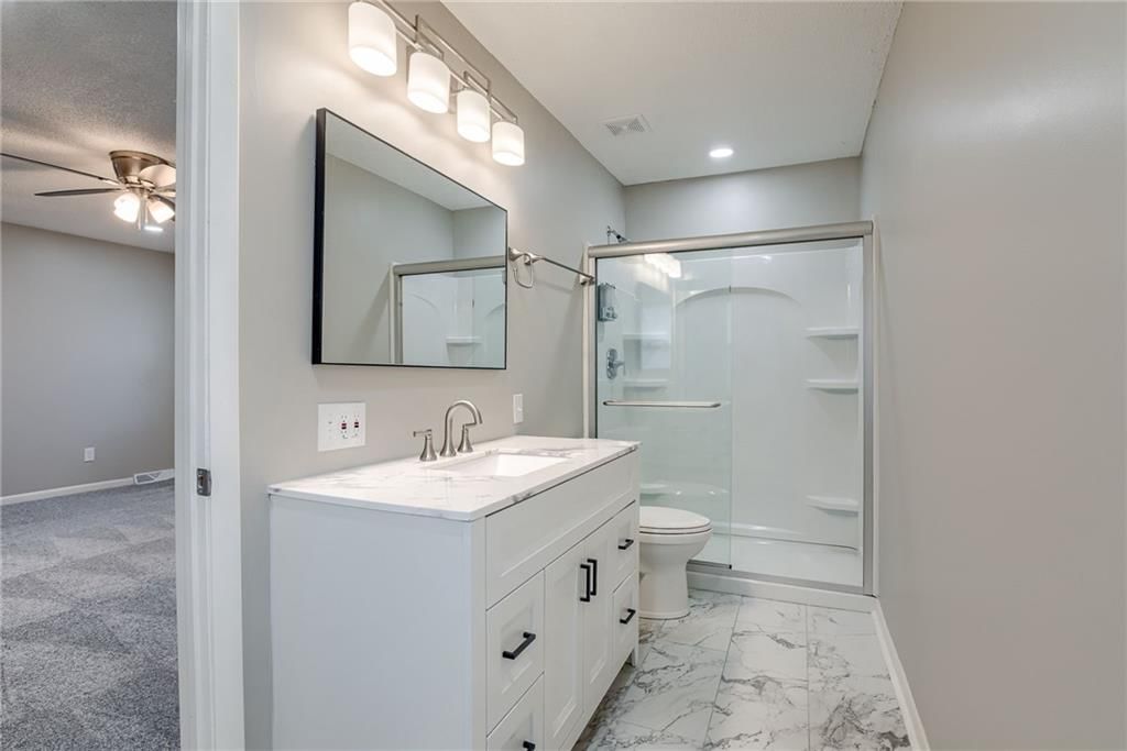 215 SW 19th Street — photo 18