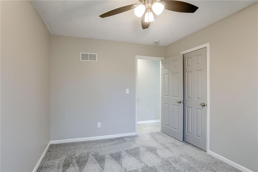 215 SW 19th Street — photo 21