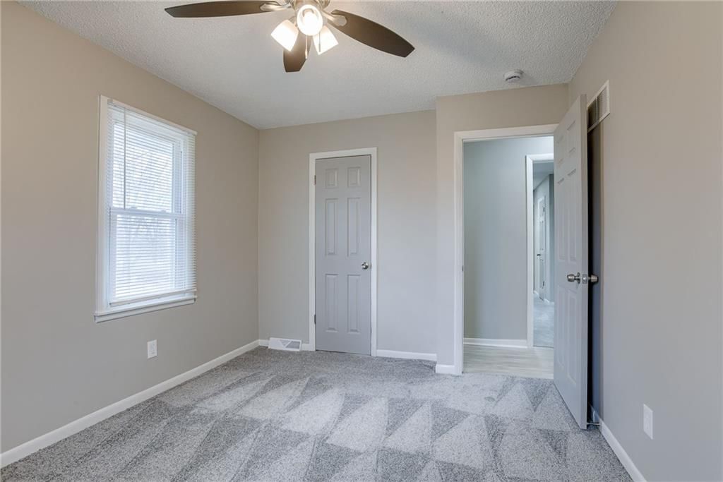 215 SW 19th Street — photo 25