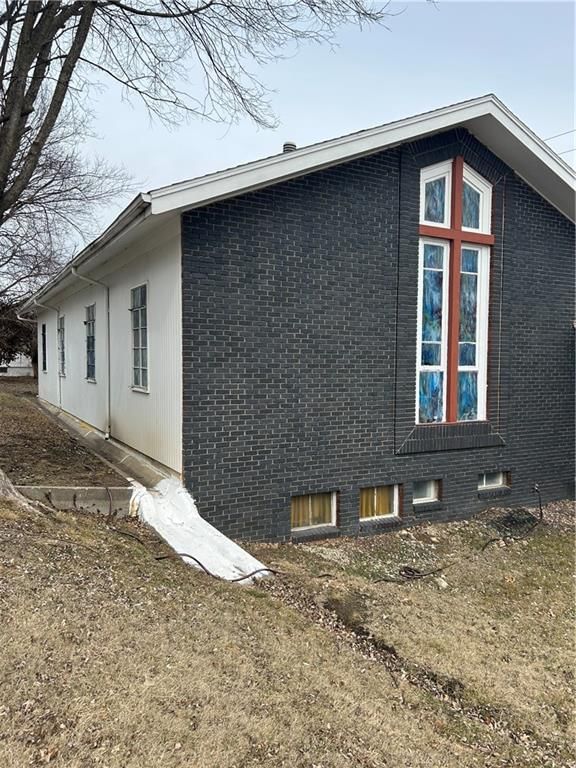 1100 Main Street — photo 12