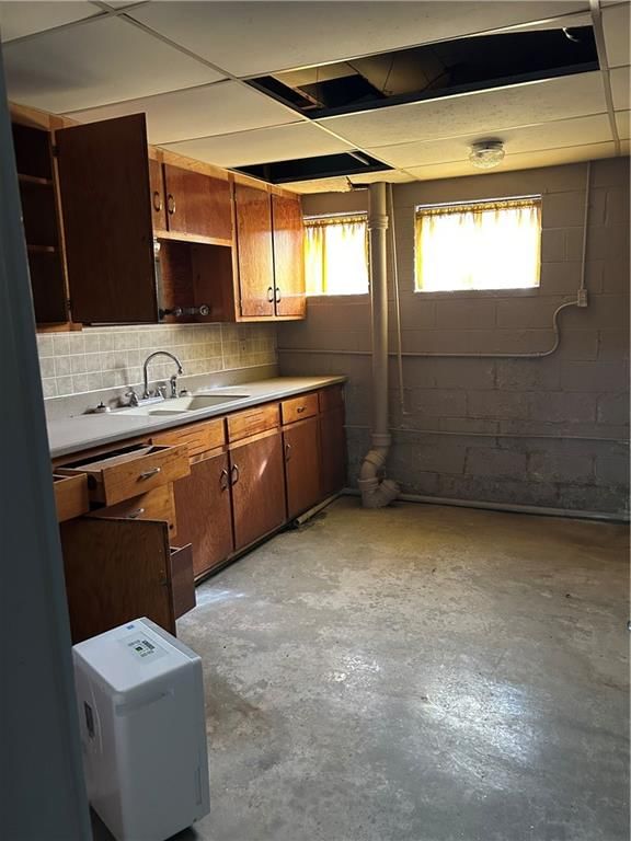 1100 Main Street — photo 10