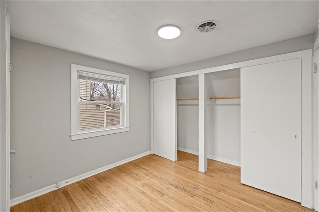 5520 Hedges Avenue — photo 20