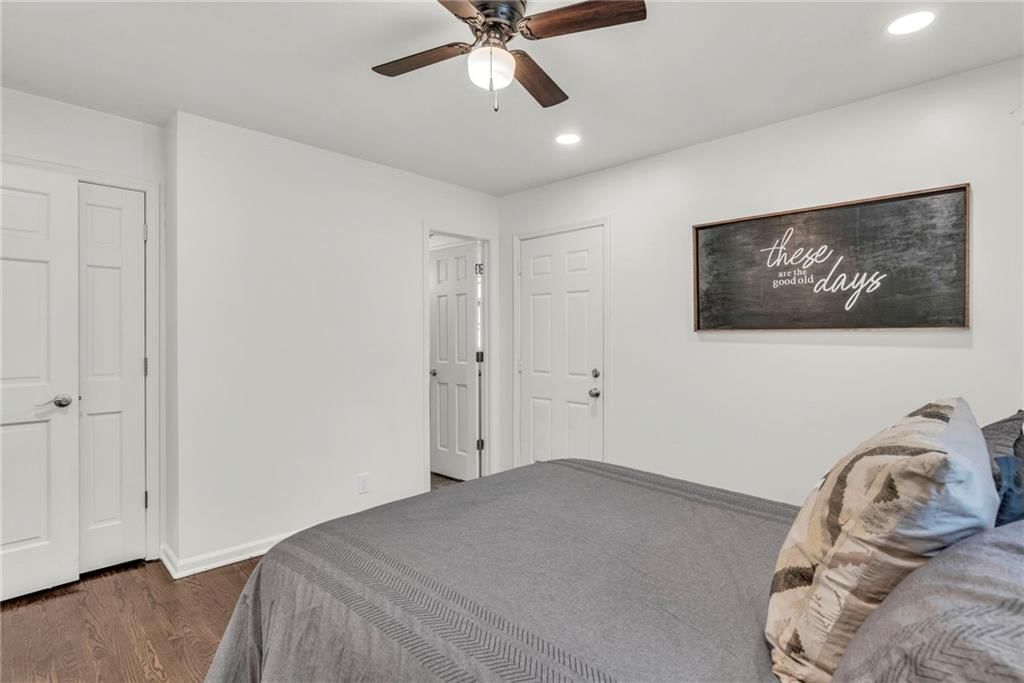 13115 Winchester Avenue — photo 10
