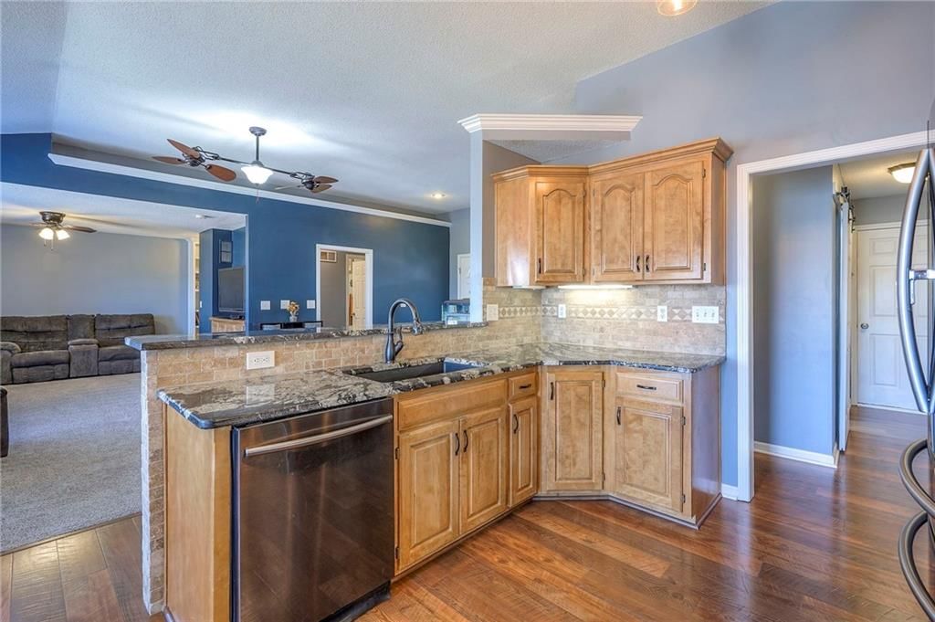 16960 S Agnes Street — photo 23