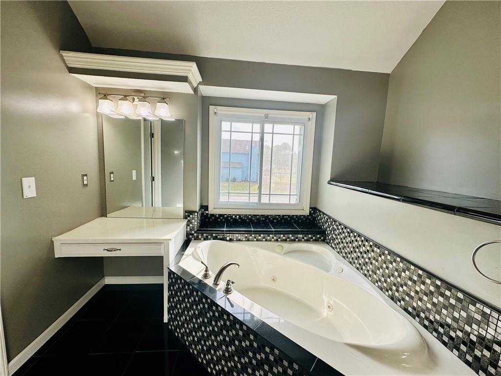 821 SE 14th Street — photo 17