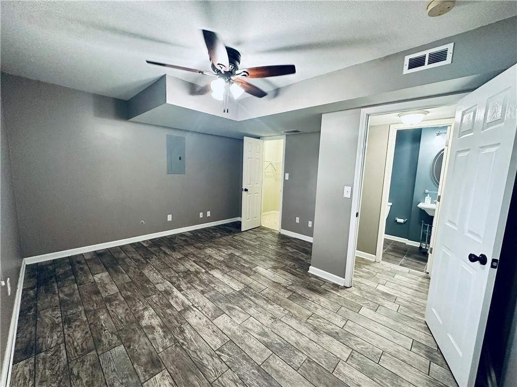 821 SE 14th Street — photo 30