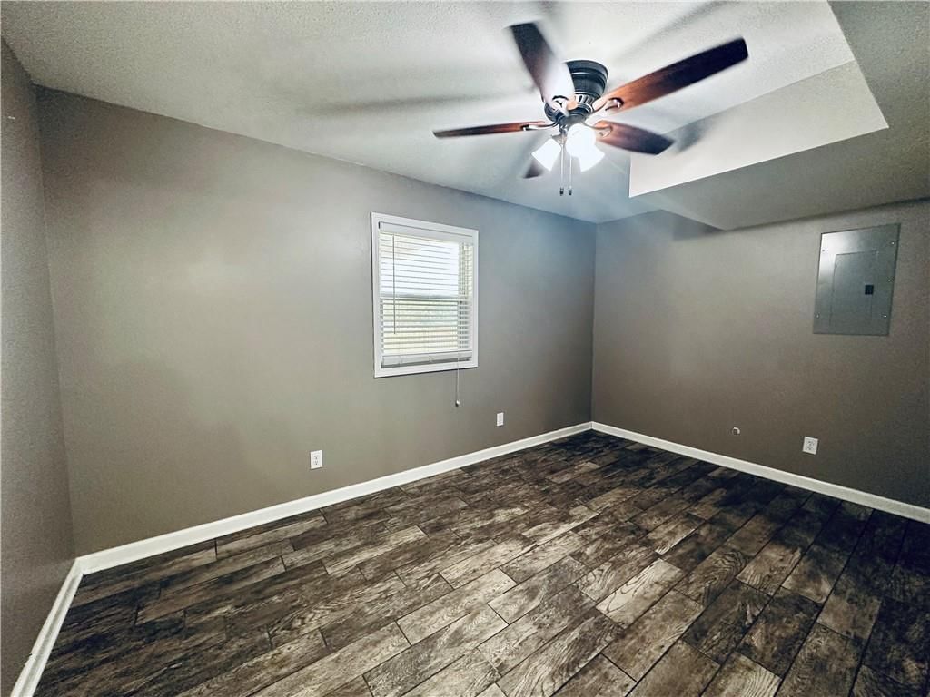 821 SE 14th Street — photo 31