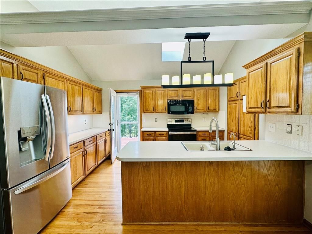 821 SE 14th Street — photo 9