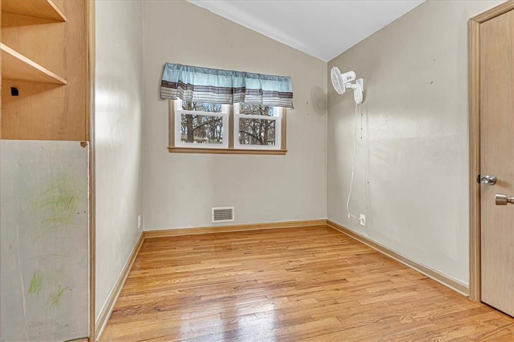 4207 NE 50th Street — photo 13