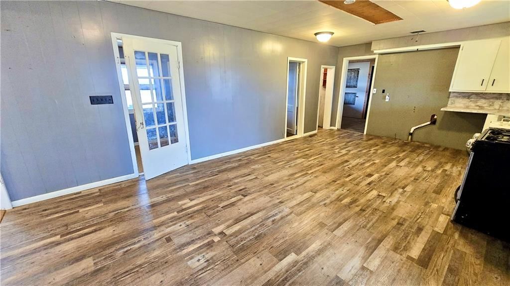 19033 S 500 Road — photo 13