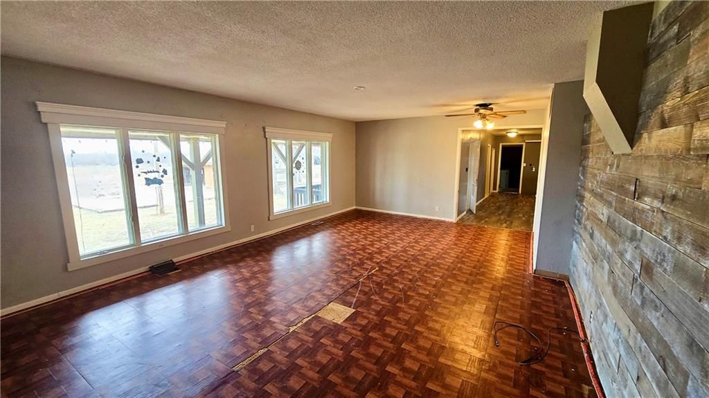 19033 S 500 Road — photo 35