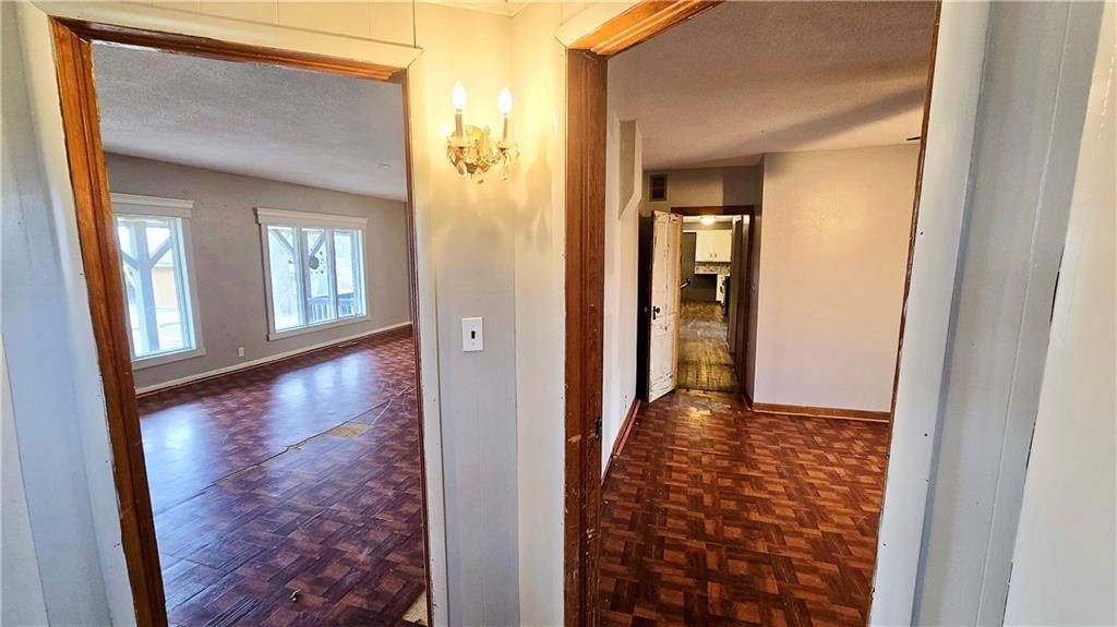 19033 S 500 Road — photo 36