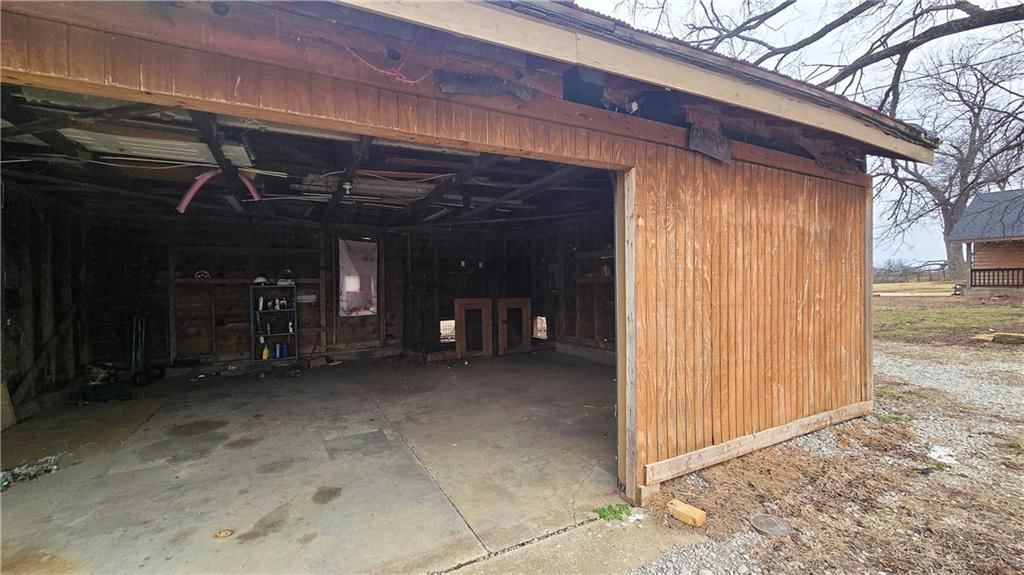 19033 S 500 Road — photo 47