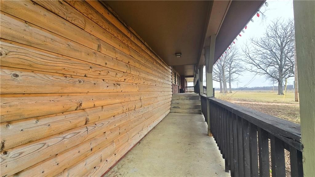 19033 S 500 Road — photo 7