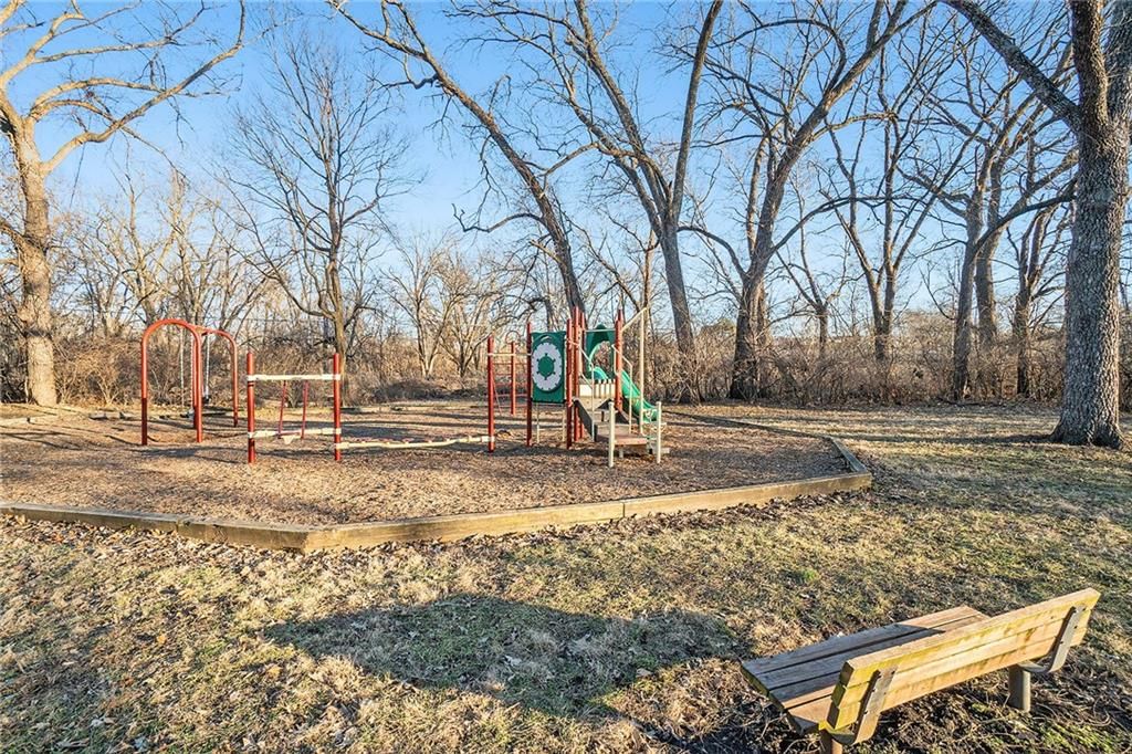 7409 W 102nd Court — photo 19