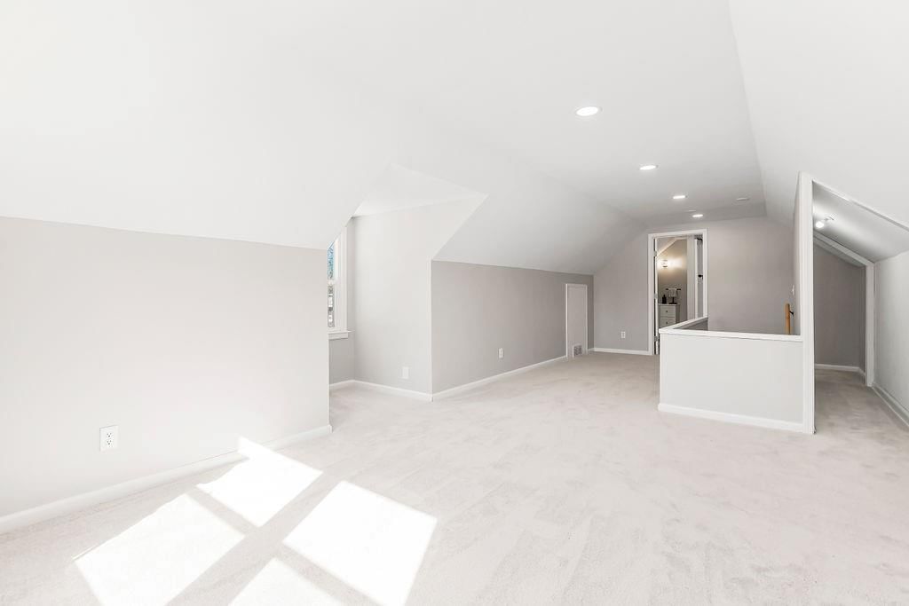 2809 S Fuller Avenue — photo 13