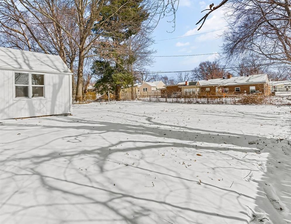 2809 S Fuller Avenue — photo 28