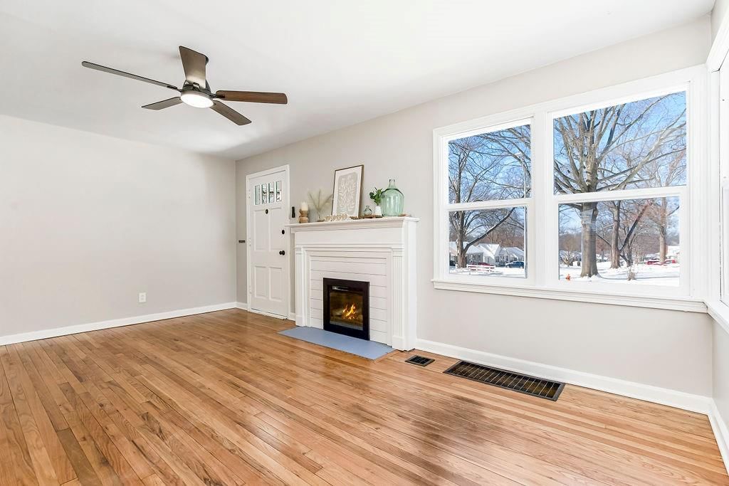 2809 S Fuller Avenue — photo 5