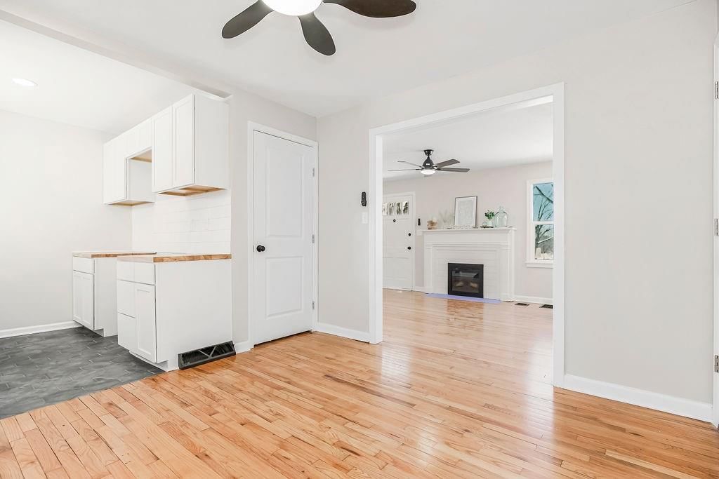 2809 S Fuller Avenue — photo 7