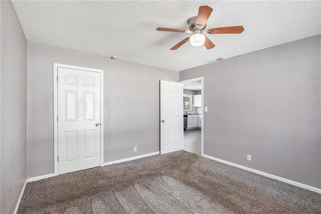 10311 Richmond Avenue — photo 9