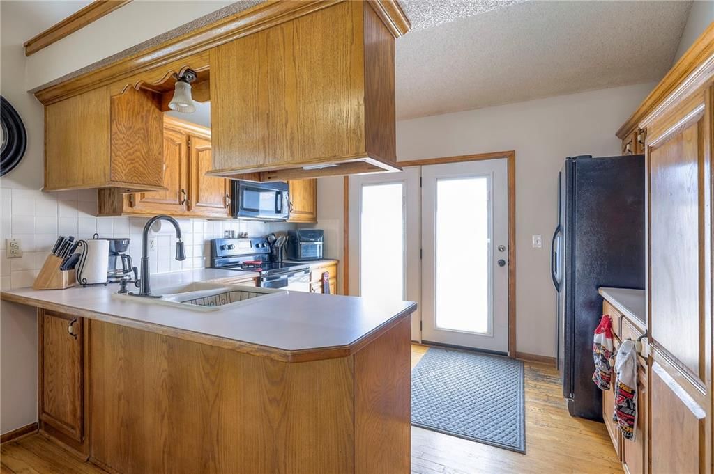 249 NE Fiddlewood Avenue — photo 18