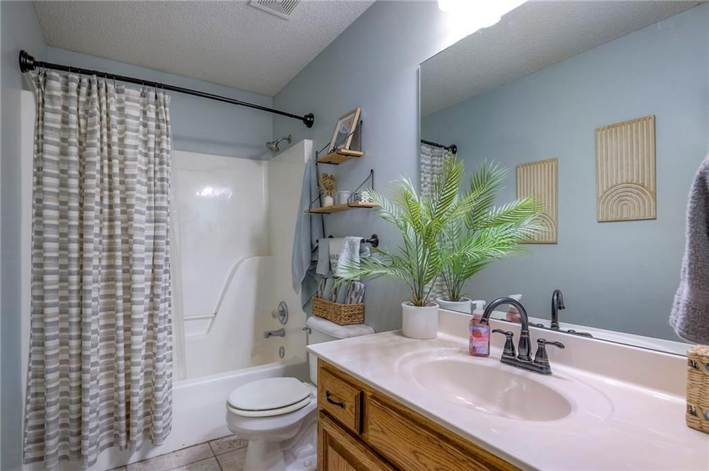 249 NE Fiddlewood Avenue — photo 21