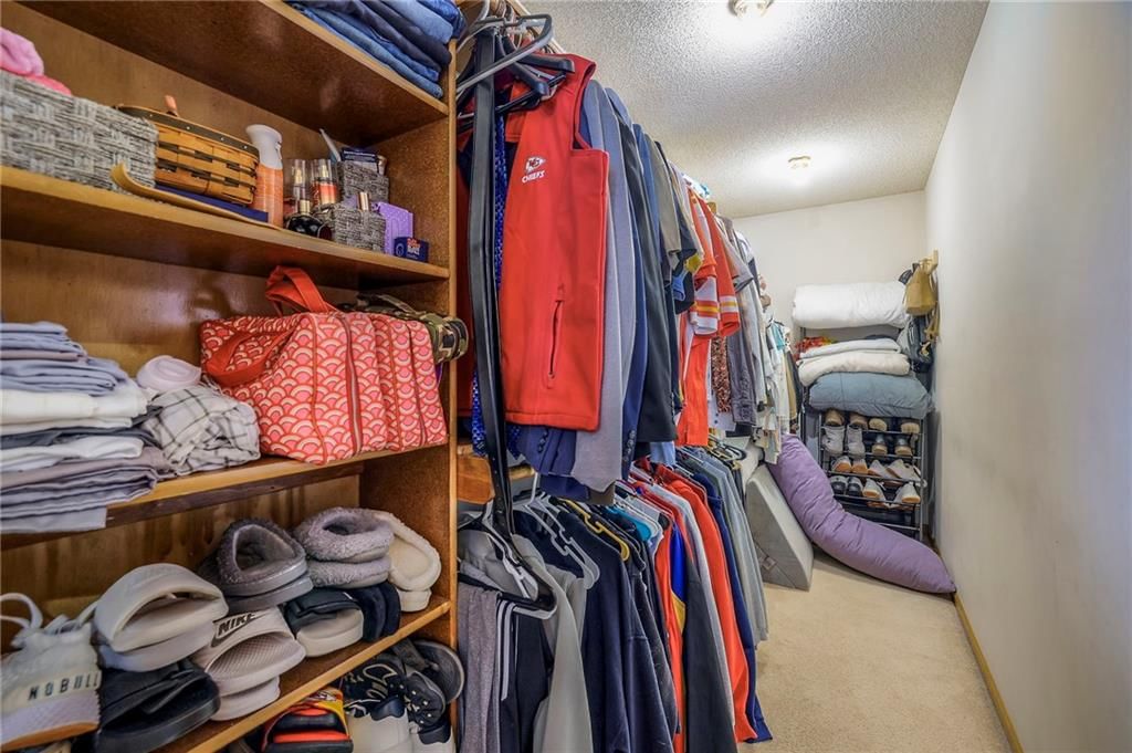 249 NE Fiddlewood Avenue — photo 27