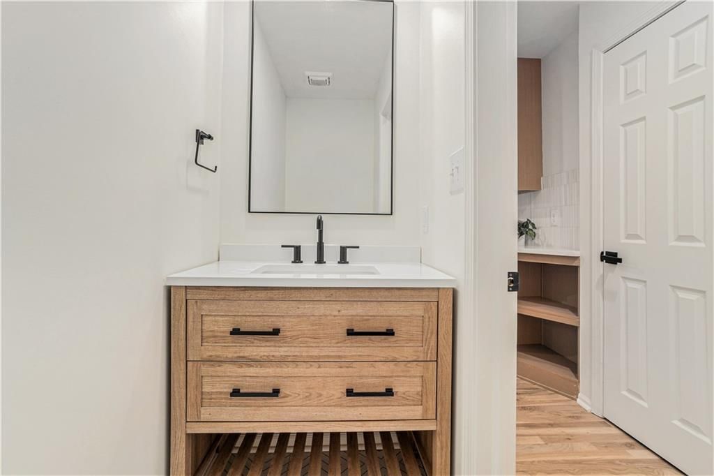 12405 Cherokee Lane — photo 15