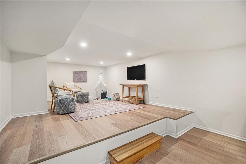 12405 Cherokee Lane — photo 31