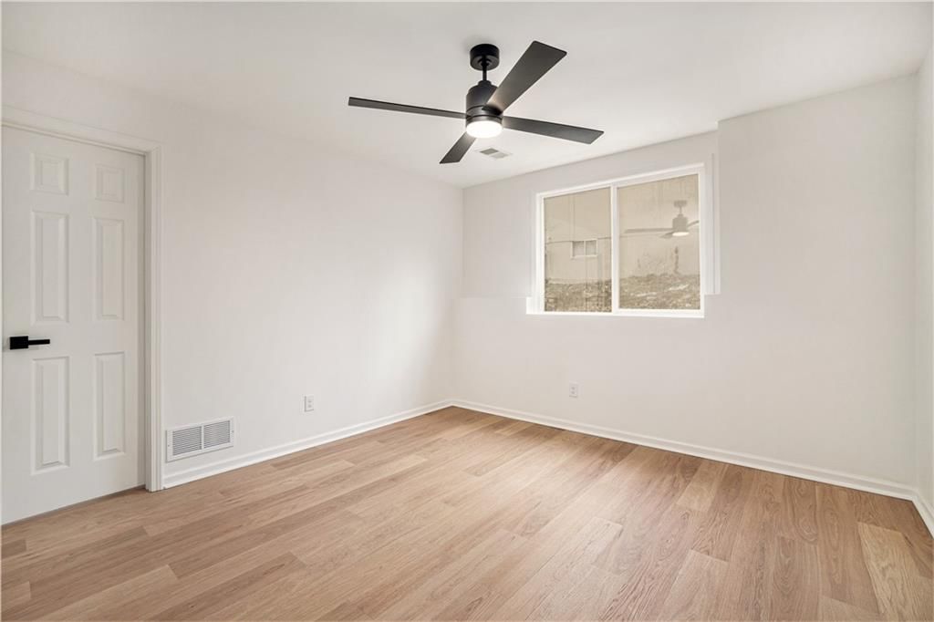 12405 Cherokee Lane — photo 33